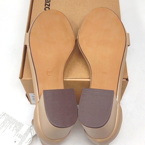 Amazon Essentials Women's Heeled Sandal - Picture 10 of 14